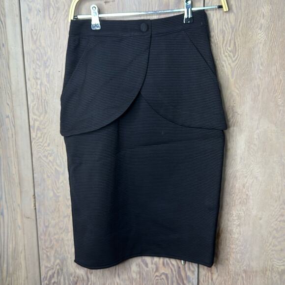 Vintage NWT Umberto Ginocchietti Midi Black Skirt - Picture 1 of 7